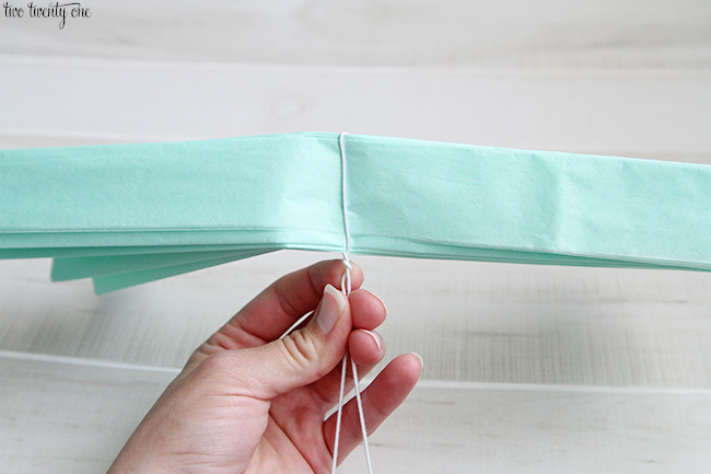 How to Make Tissue Pom-Poms