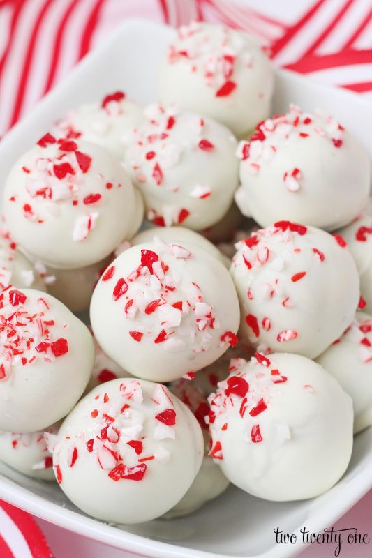 Peppermint Oreo Truffles