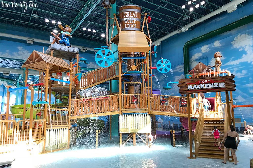 great wolf lodge gurnee local phone number