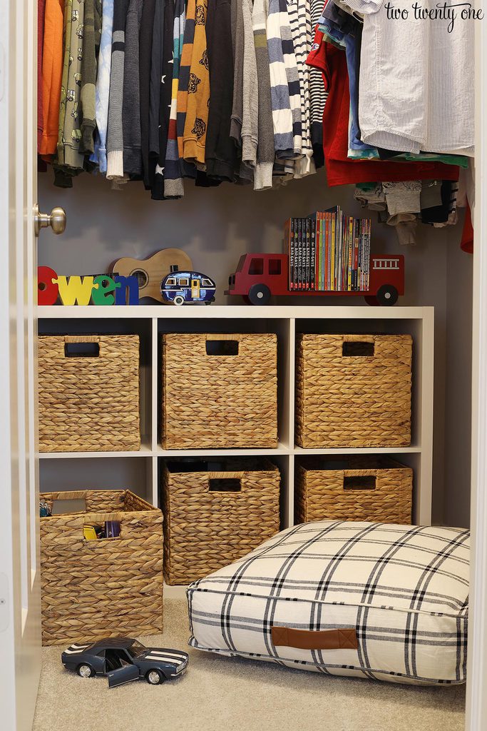 4 Ideas for Organizing Your Kid's Closet