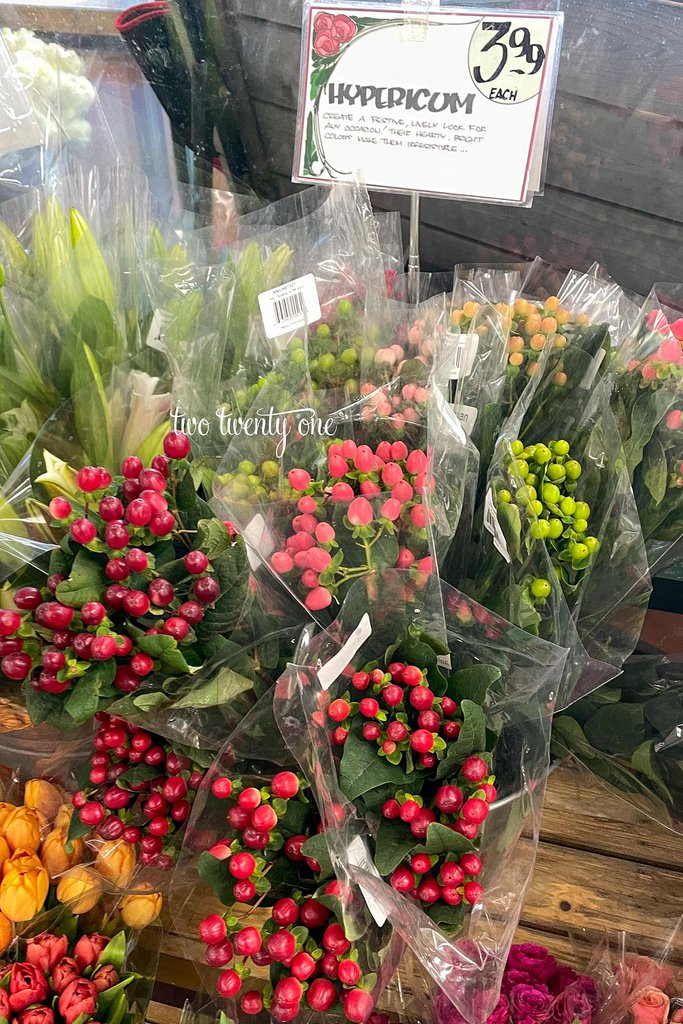 Trader Joes Flowers What To Buy And What To Skip